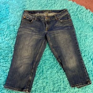 American eagle capris